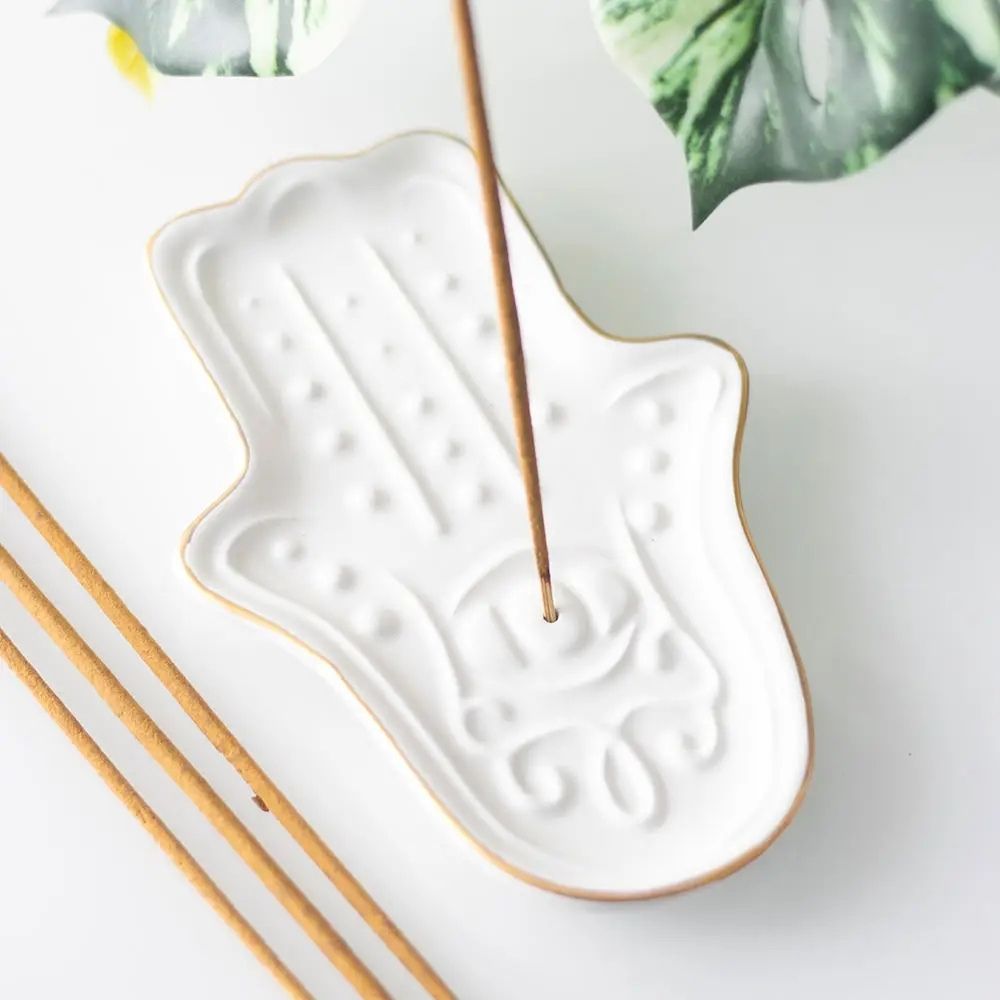 "Hamsa" smoking plate white "Hamsa" smoking plate white