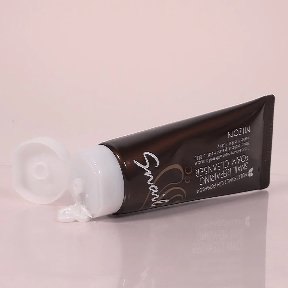 Snail Repairing Foam Cleanser 