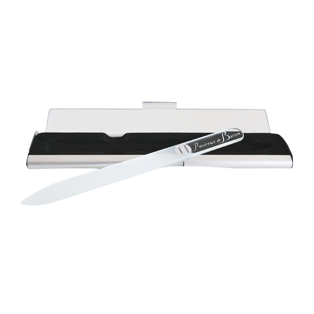 Glasfeile-Reverence-de-Bastien-1-min Glasfeile | Révérence de Bastien | Look Beautiful Products
