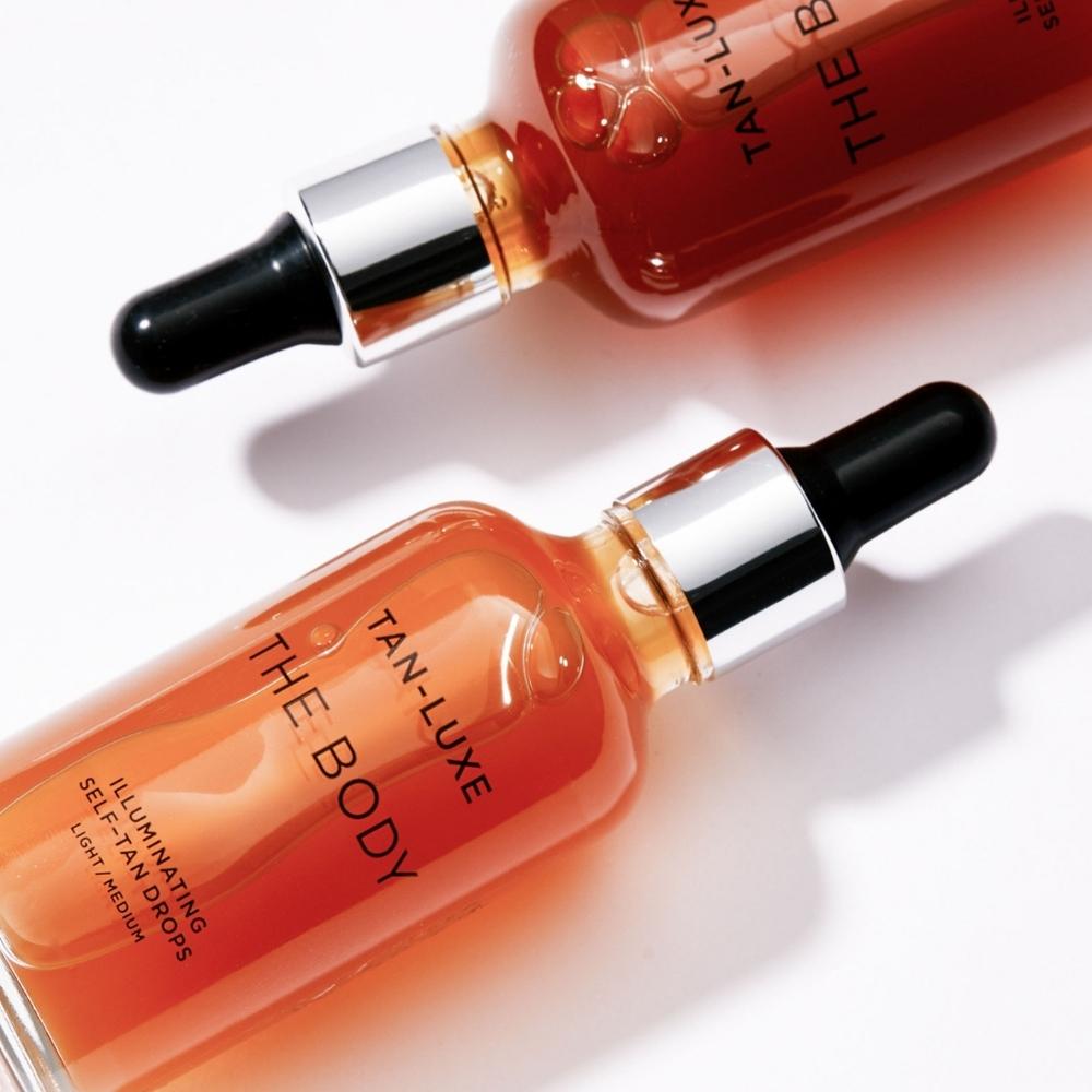 The Body Illuminating Self-Tan Drops Medium/Dark