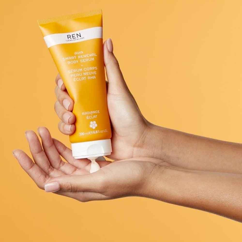 REN-Clean-Skincare-AHA-Smart-Renewal-Body-Serum-3