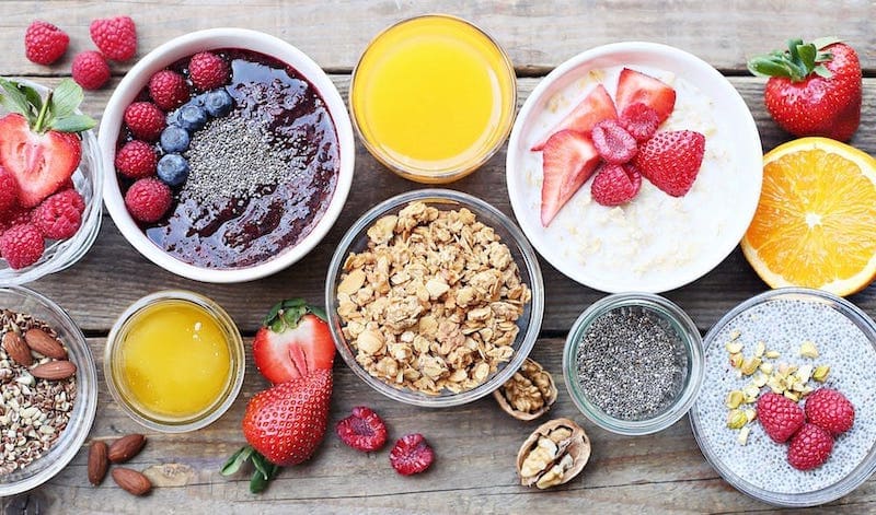 Sommerliches Superfood Frühstück