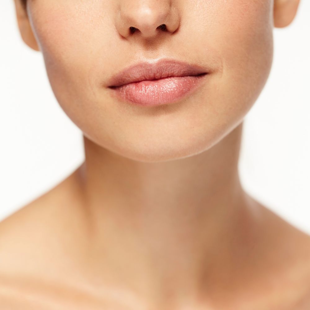 Exception Rosée Regenerierender Lippenbalsam mit Rosenduft