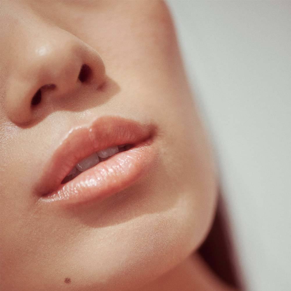 look-beautiful-products-henne-organics-tinted-lips-coral-2 Tinted Lip Balm Coral