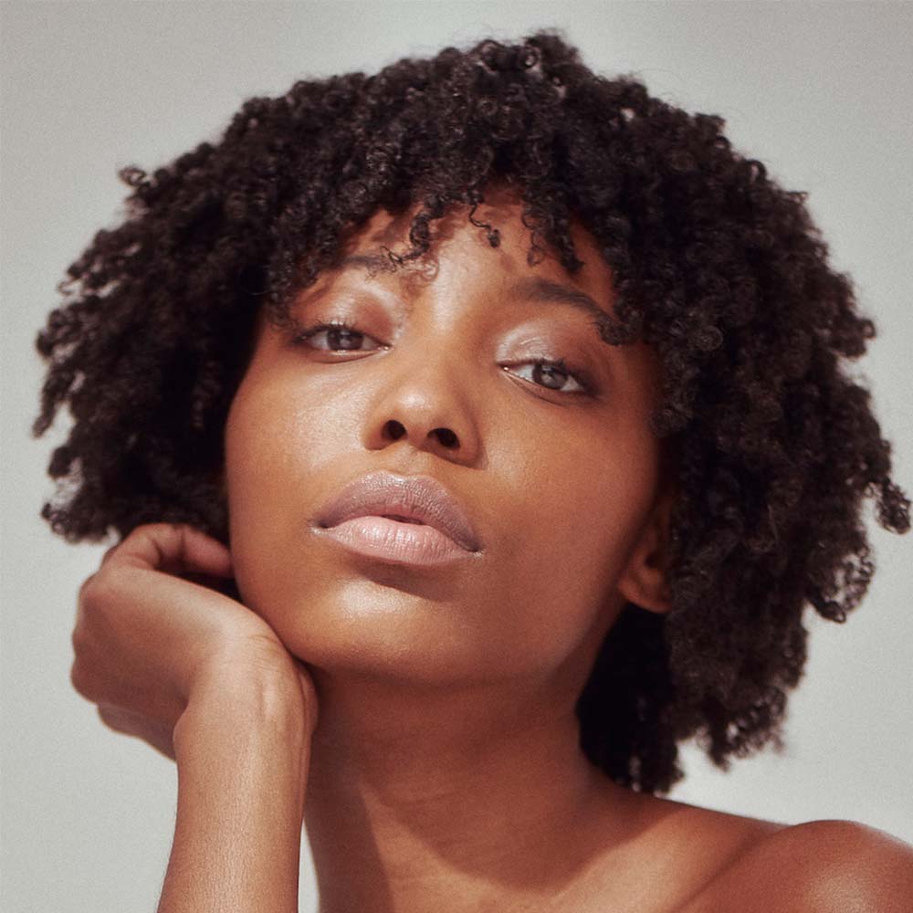 look-beautiful-products-henne-organics-tinted-lips-bare-1