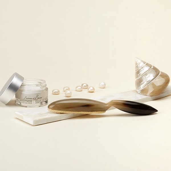 Bastian_Gonzales_Buffer1-min Natural Horn Nail Buffer | Reverence de Bastien