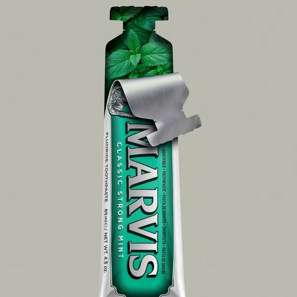 Classic Strong Mint Toothpaste Classic Strong Mint Toothpaste