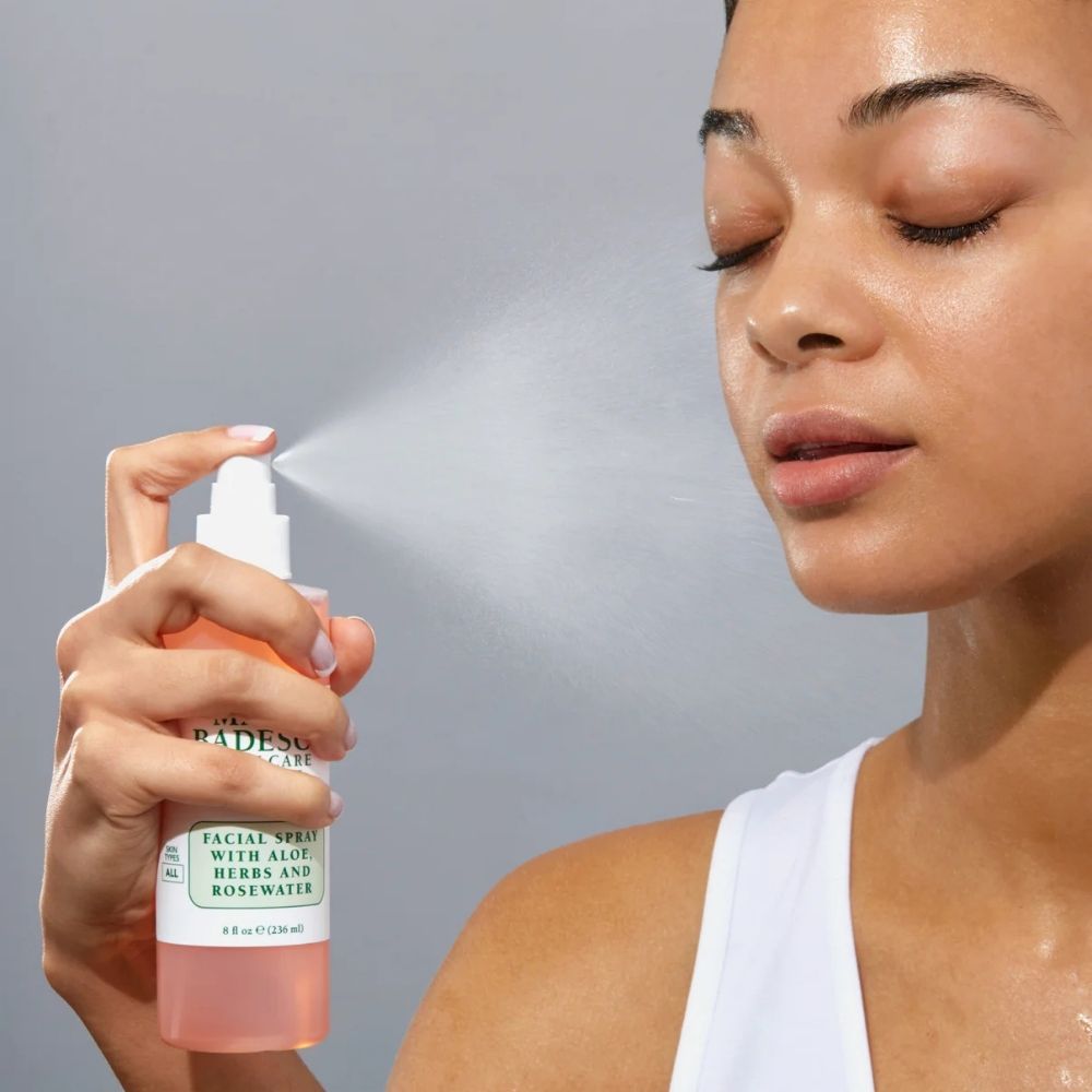 Facial Spray mit Aloe, Herbs und Rosenwasser 118ml Facial Spray mit Aloe, Herbs und Rosenwasser 118ml