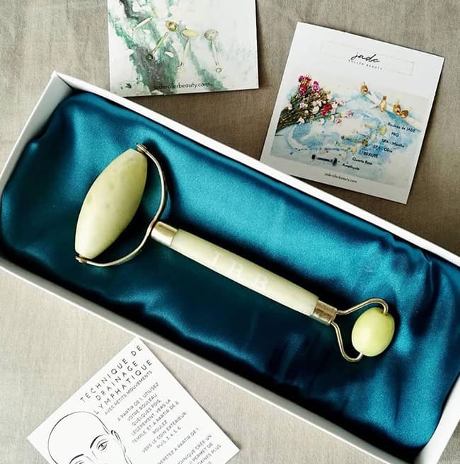 Jade-Roller-Beauty_4-min Jade Beauty Roller | Jade Beauty Roller