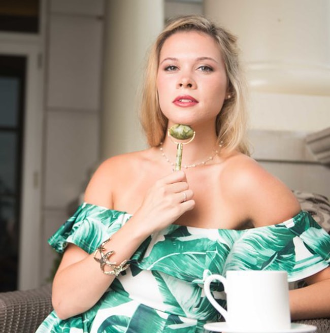 Jade-Roller-Beauty_3-min Jade Beauty Roller | Jade Beauty Roller