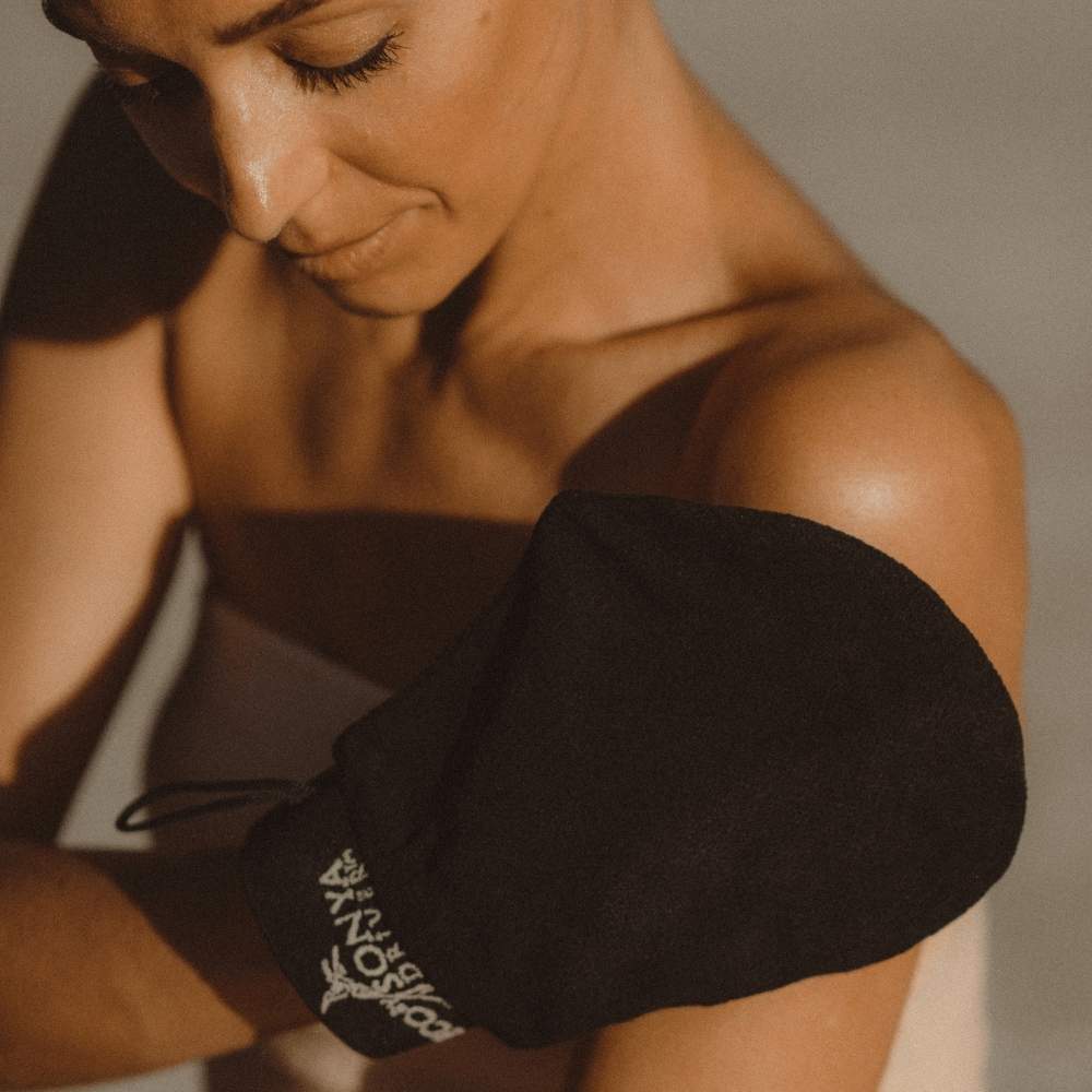Tan Remover Glove