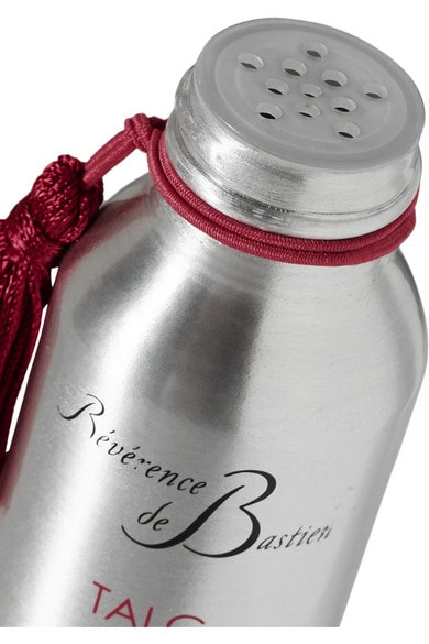 Talc-Silky-Foot-Talcum-Powder-Reverence-de-Bastien-2-min Silky Foot Talcum Powder | Révérence de Bastien | Look Beautiful Products