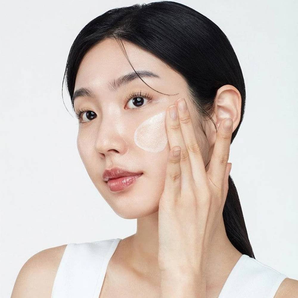 Skin-Glow Essence Cream Skin-Glow Essence Cream