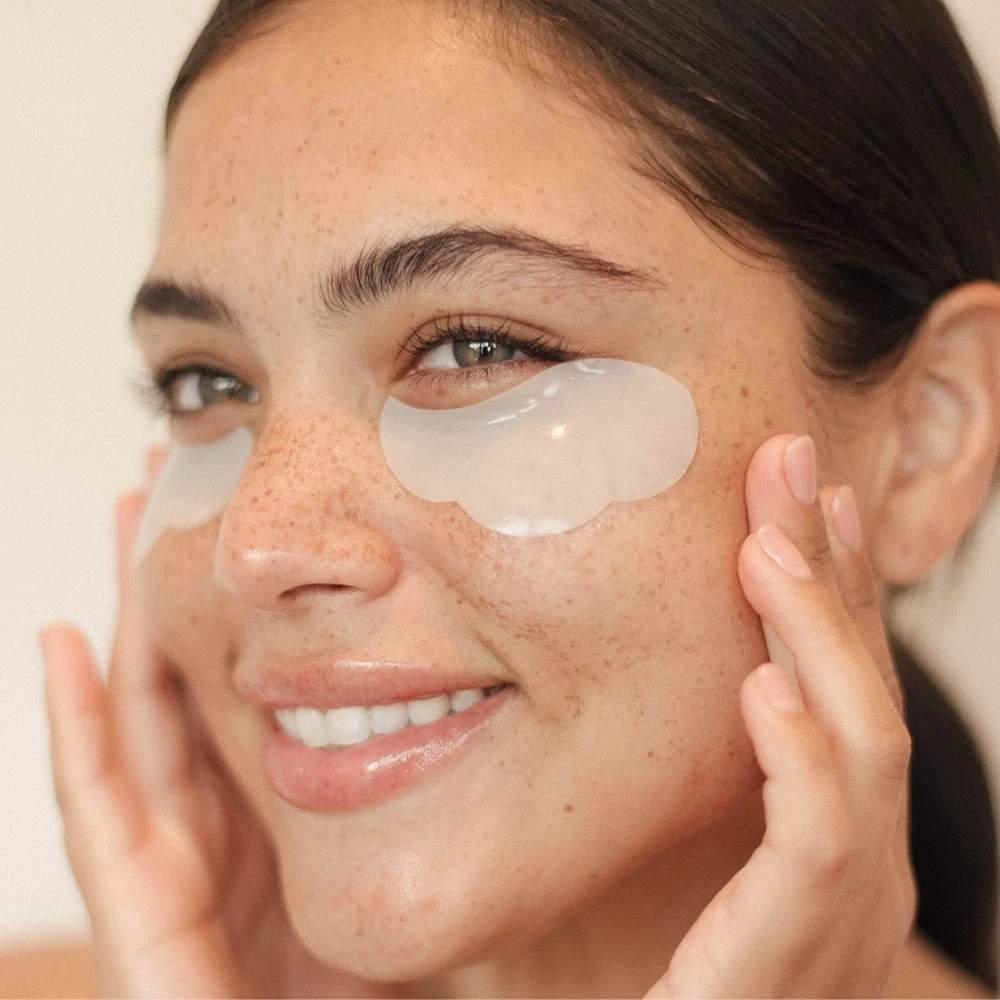 Floating Under the Eyes Depuffing Gel Pads Floating Under the Eyes Depuffing Gel Pads